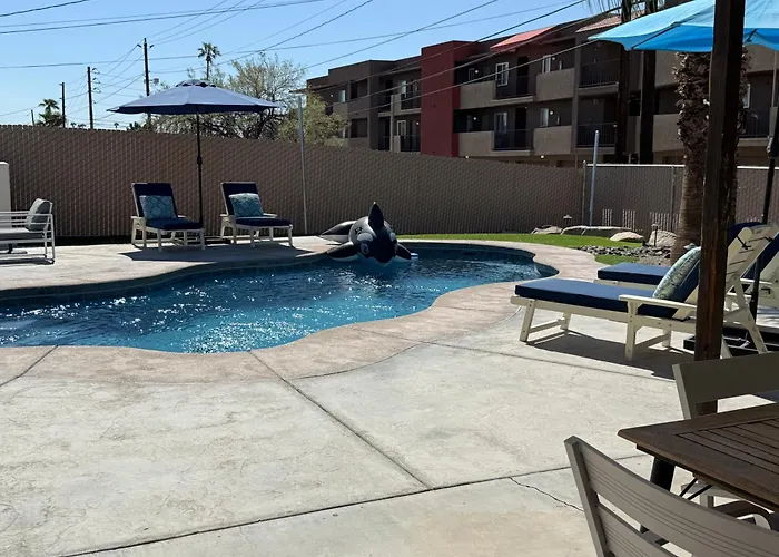 Holiday home Endless Summer, Pool, Theatre, Boat Parking, Walk To London Bridge! Lake Havasu City