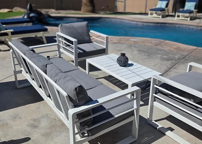 Endless Summer, Pool, Theatre, Boat Parking, Walk To London Bridge! *